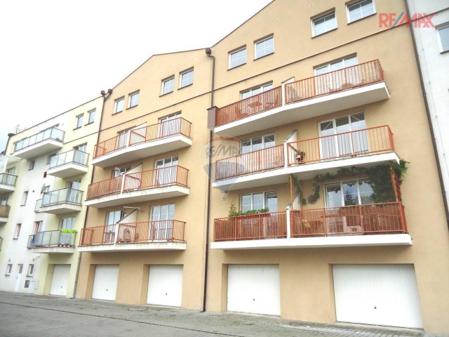 Prodej velkého bytu, Plzeň Spolková ul.