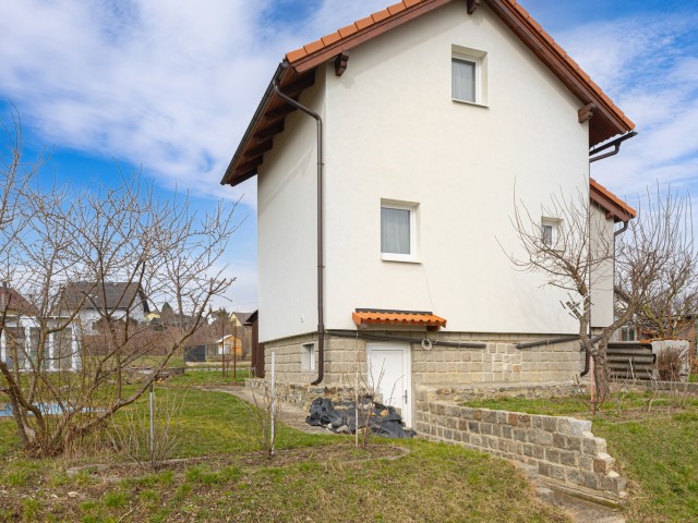 Prodej chaty, Litice